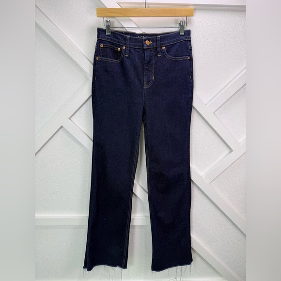 J. Crew Slim Demi Boot Jean In Dark Rinse Wash Size 26 - Picture 2 of 11